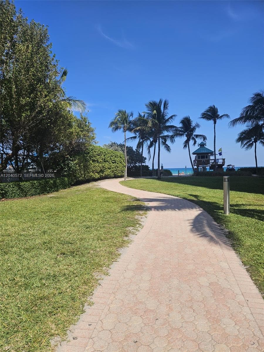 19201 Collins Ave 1144 photo 19