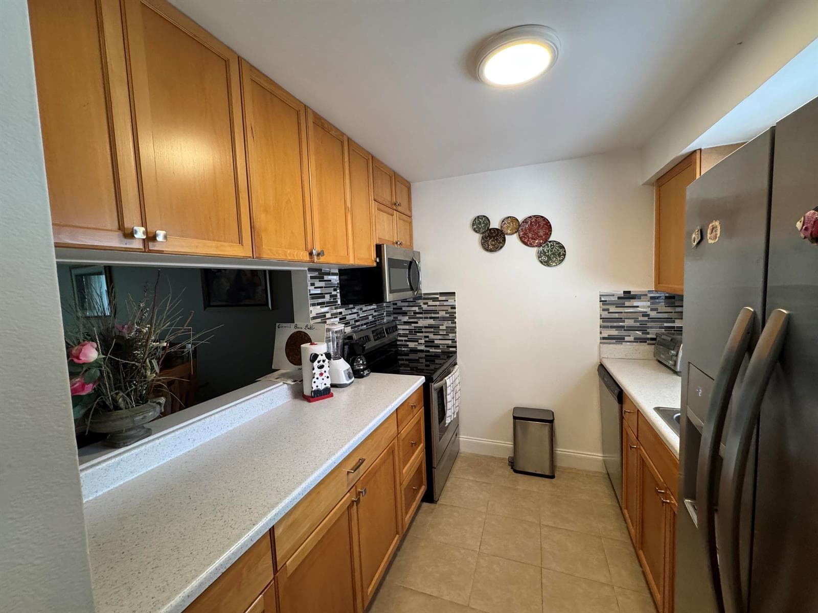 12024 W Greenway Drive 106 photo 6
