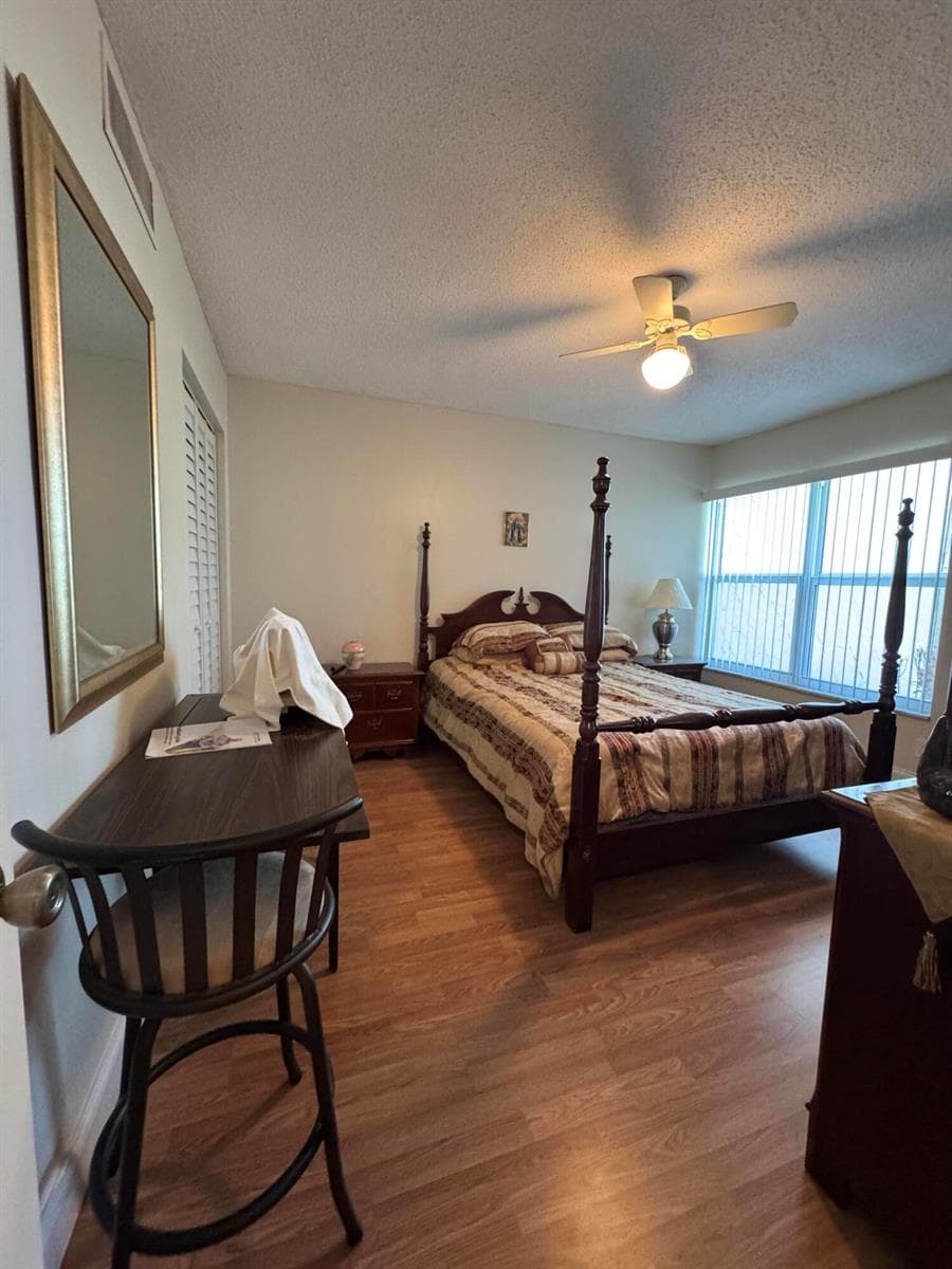 12024 W Greenway Drive 106 photo 18