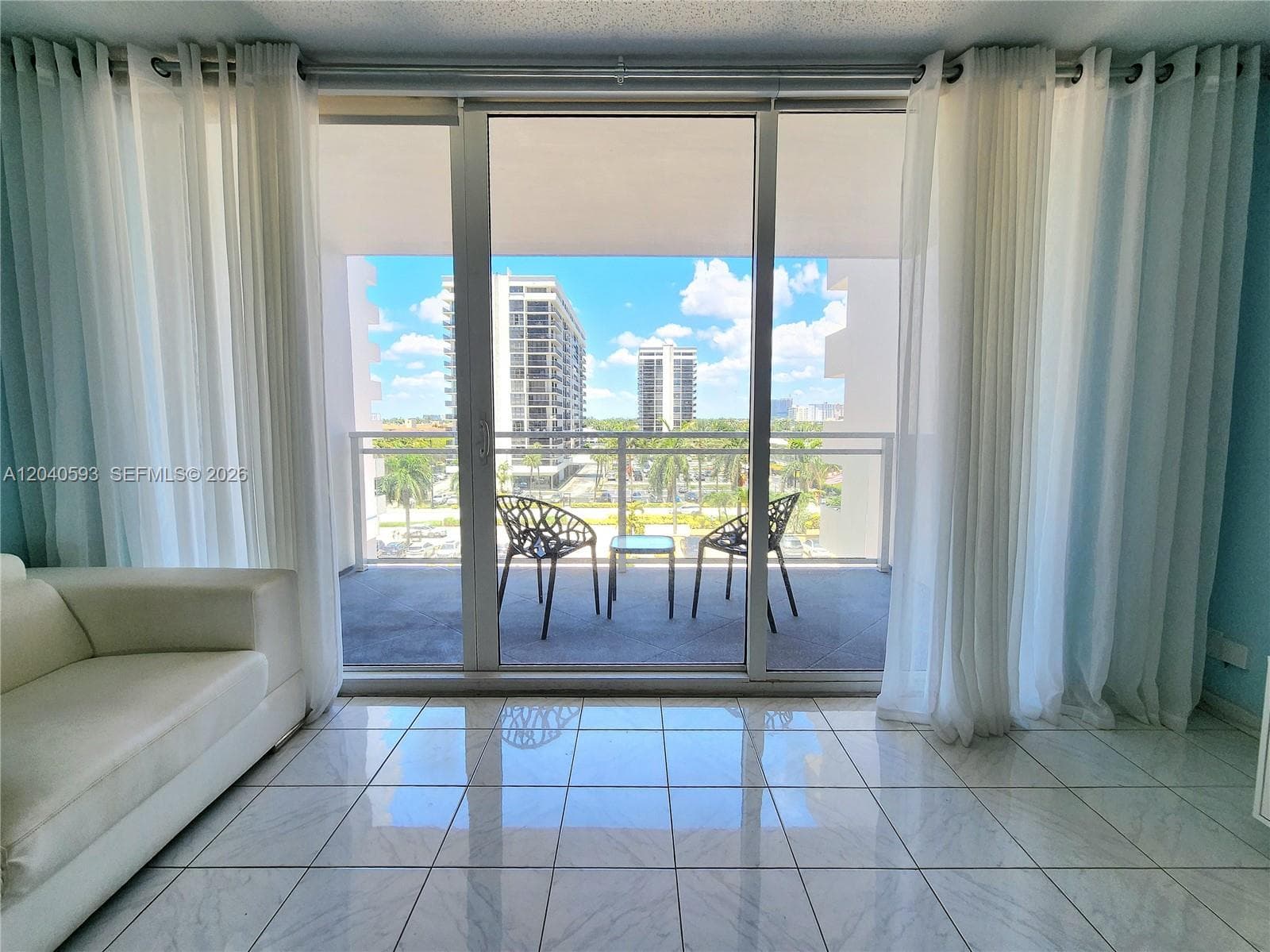 2030 S Ocean Dr 401 photo 5