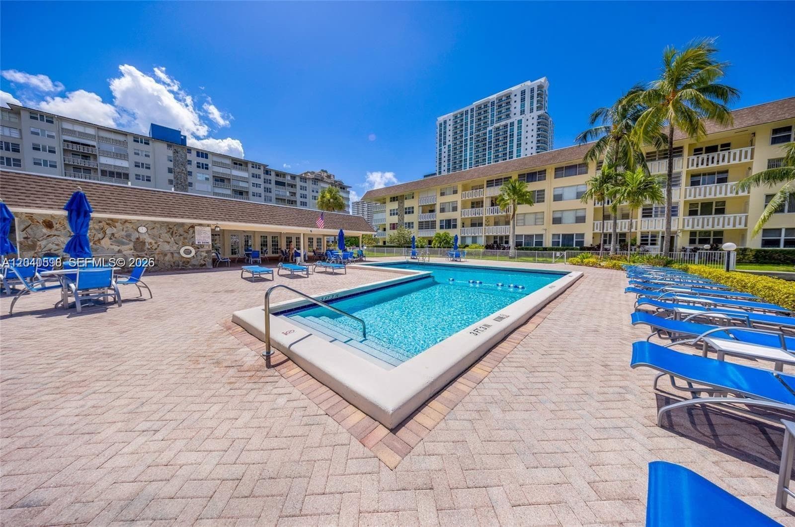 1893 S Ocean Dr 601 photo 23