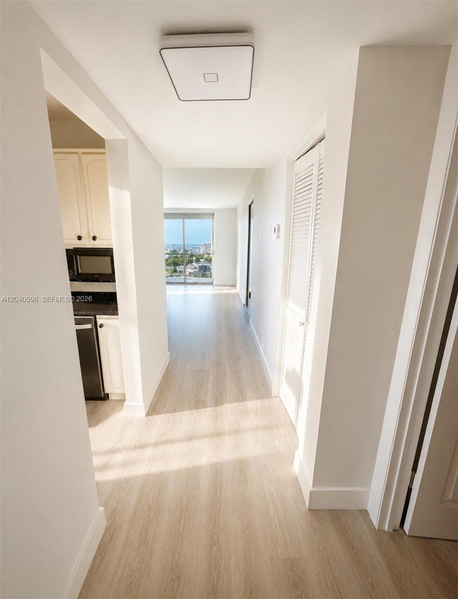 1893 S Ocean Dr 601 photo 6