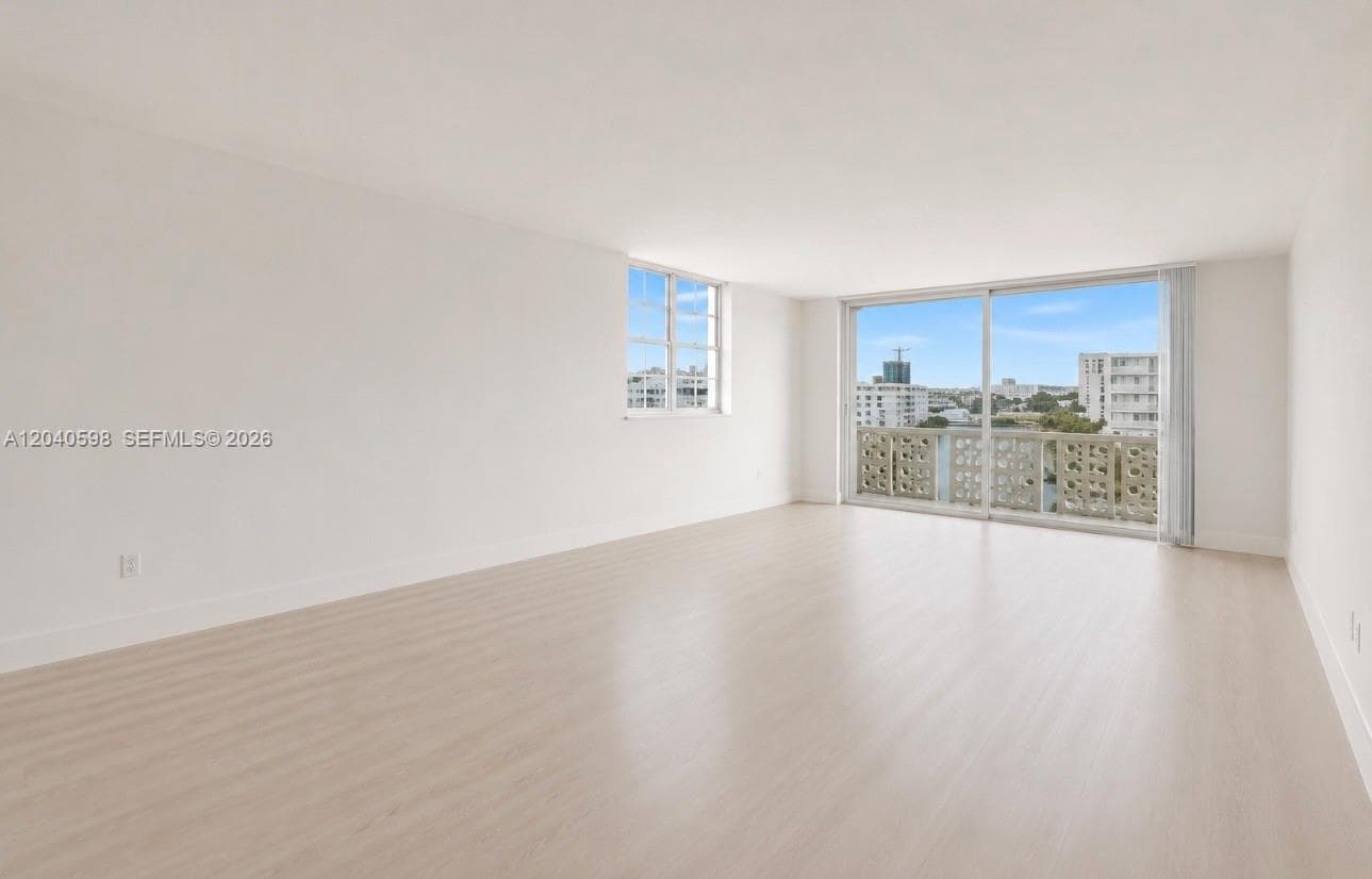 1893 S Ocean Dr 601 photo 5