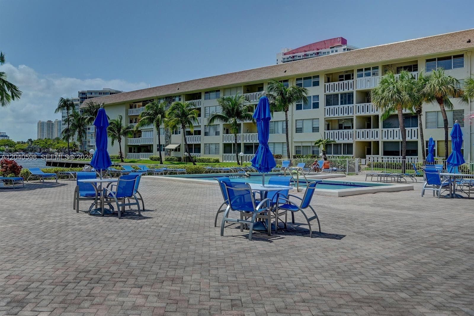 1893 S Ocean Dr 601 photo 24
