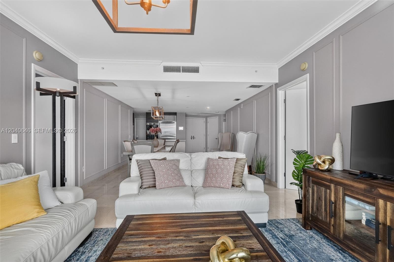 17001 Collins Ave 3402 photo 3