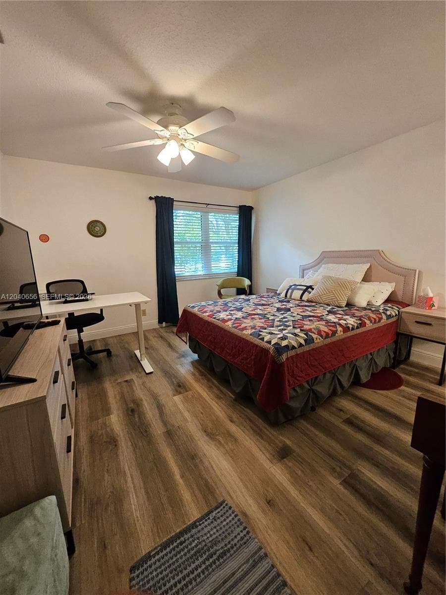 3015 SW 21st Ter 371B photo 16