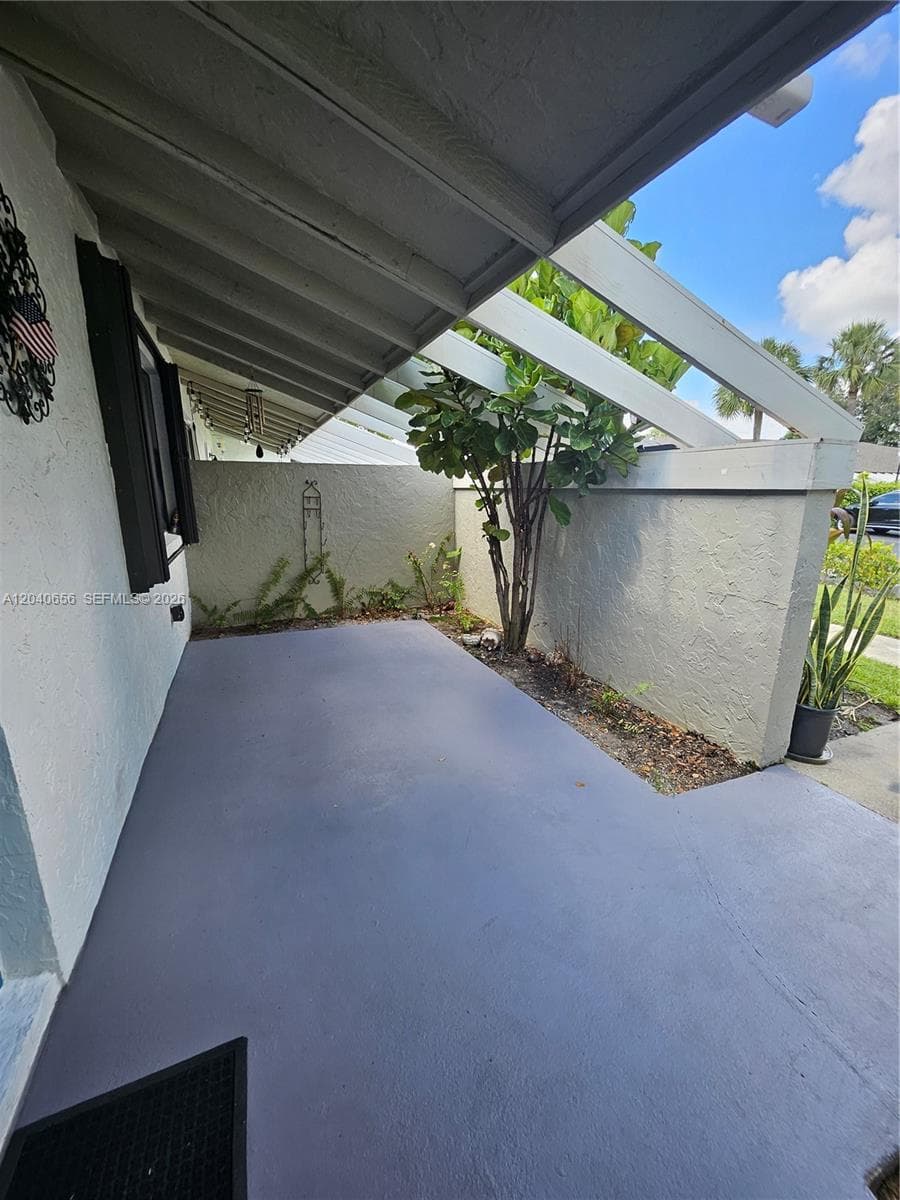 3015 SW 21st Ter 371B photo 1