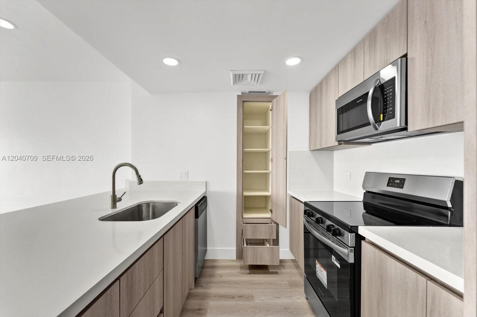 2451 Brickell Ave 14C photo 12