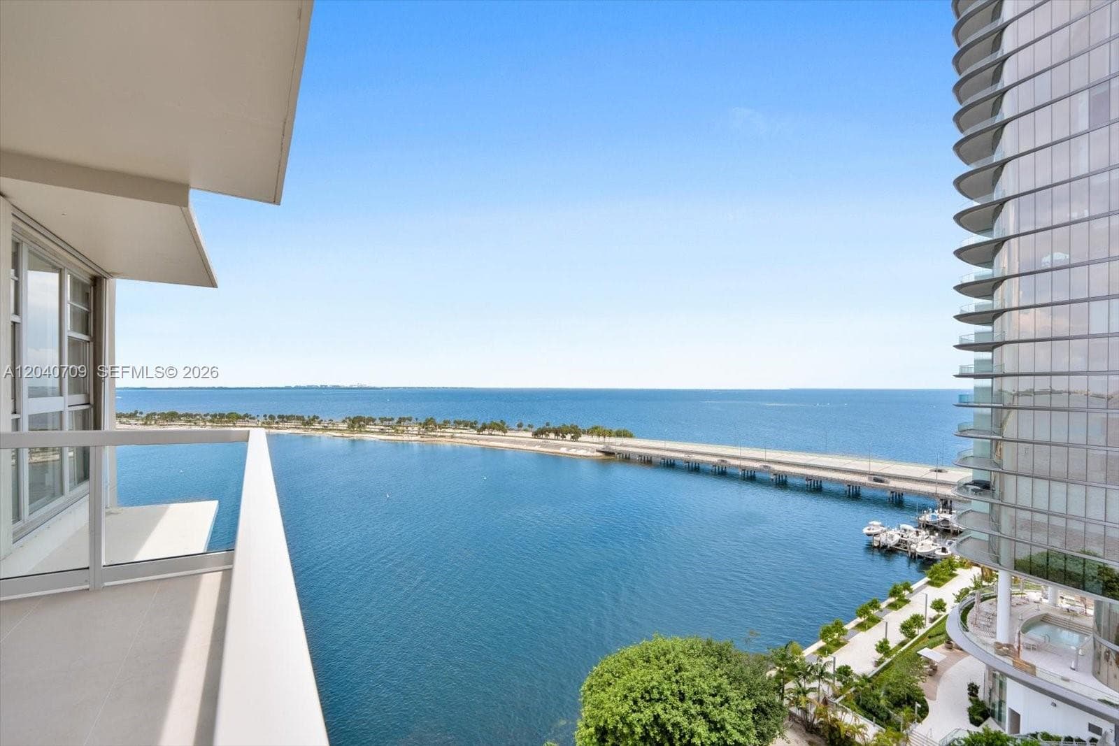 2451 Brickell Ave 14C photo 3