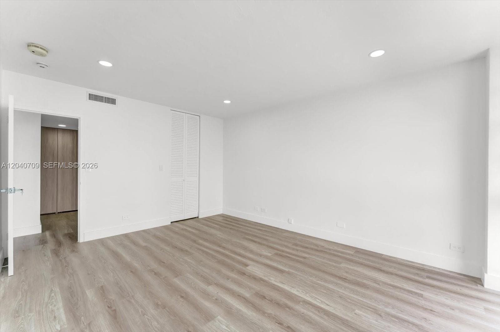 2451 Brickell Ave 14C photo 20