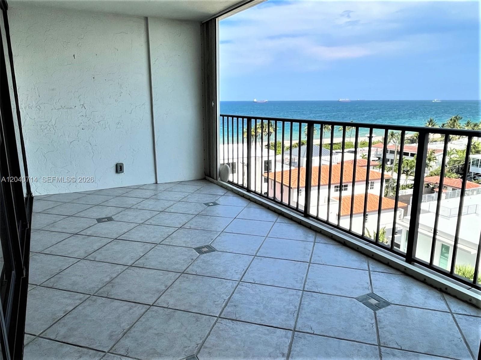 1901 N Ocean Blvd 7E photo 20