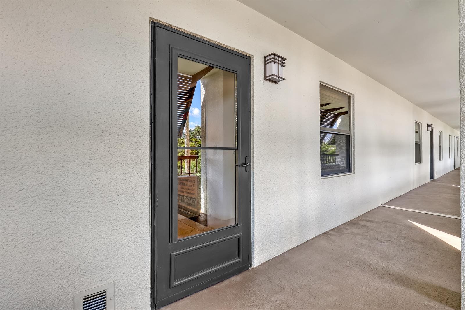 356 Golfview Road 403 photo 5