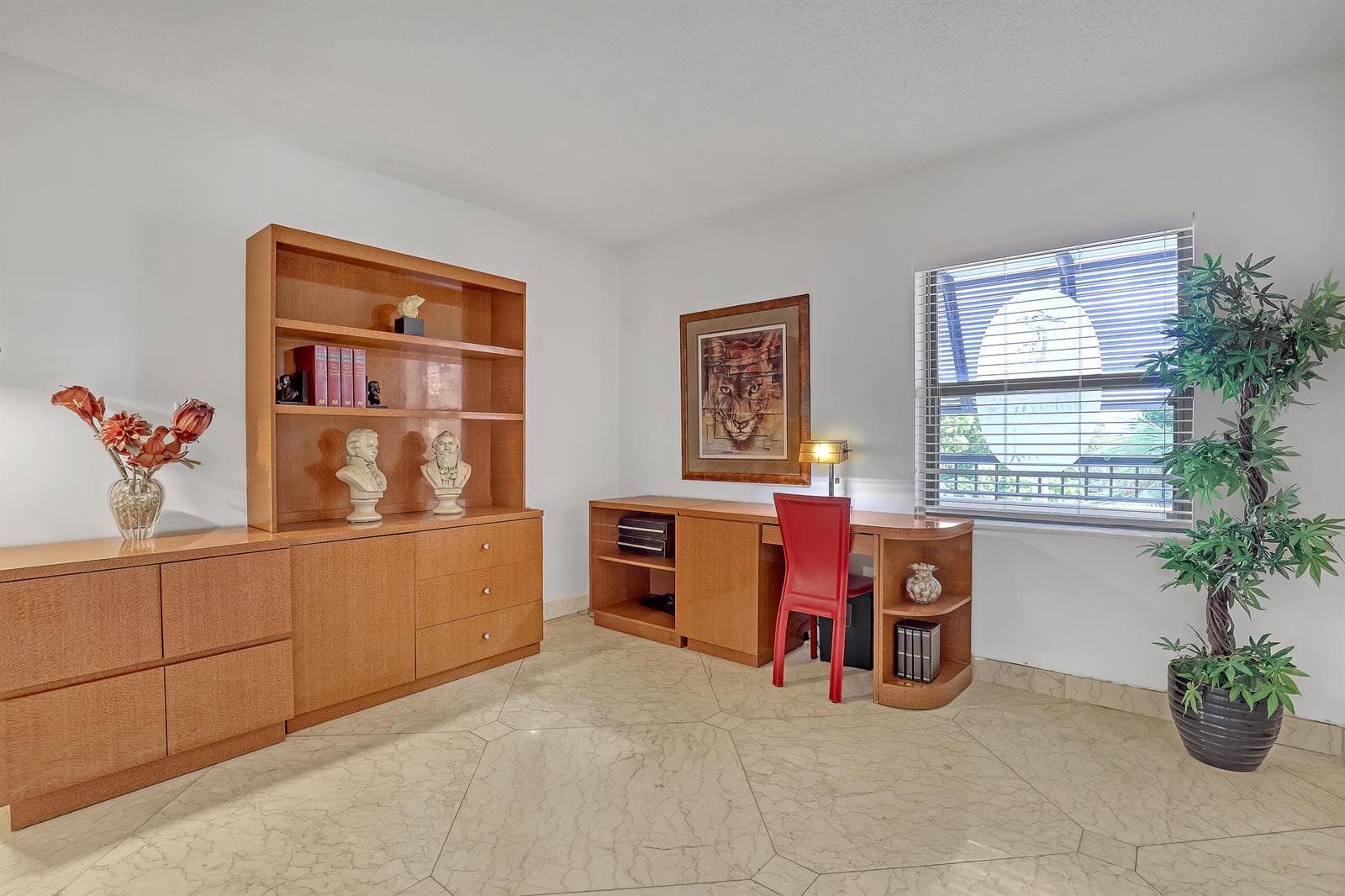 356 Golfview Road 403 photo 19