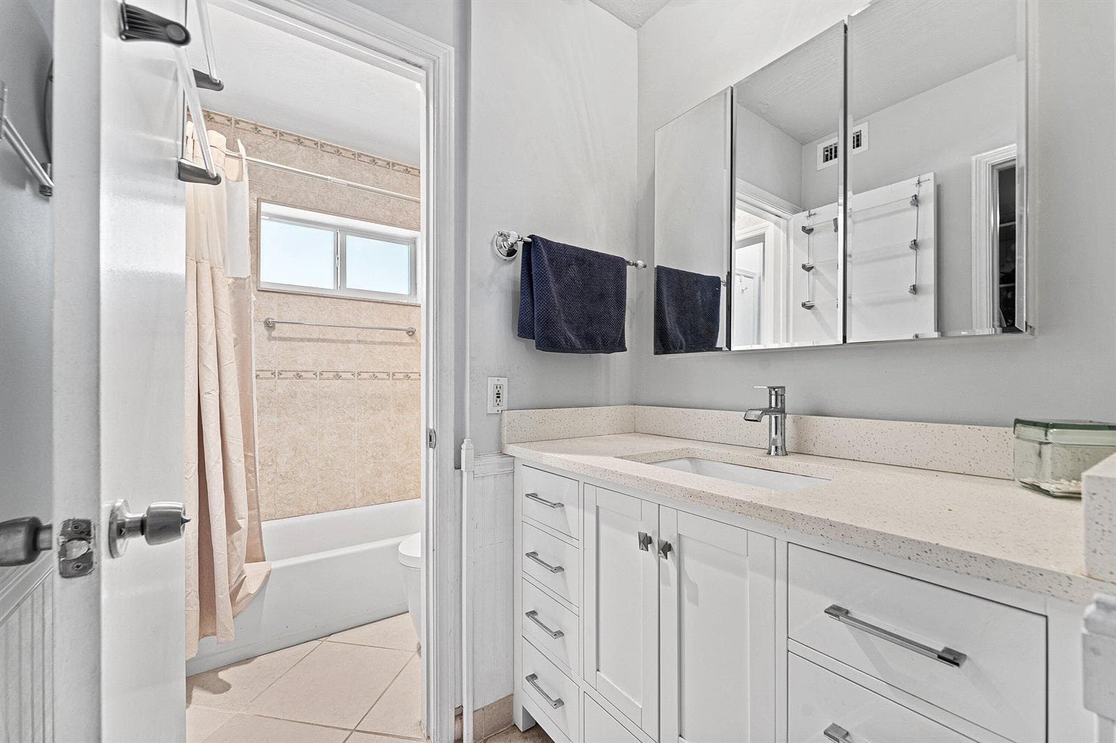 3851 N Ocean Boulevard 4030 photo 24