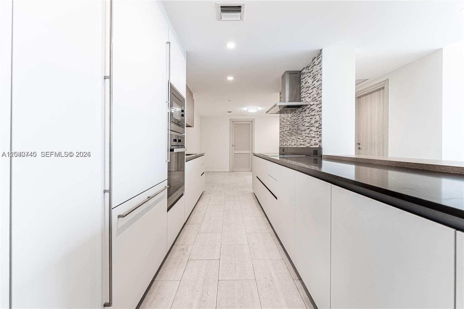 1000 Brickell Plz 4906 photo 6