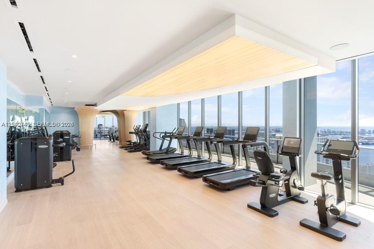1000 Brickell Plz 4906 photo 17