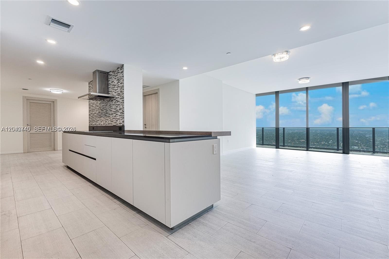 1000 Brickell Plz 4906 photo 5