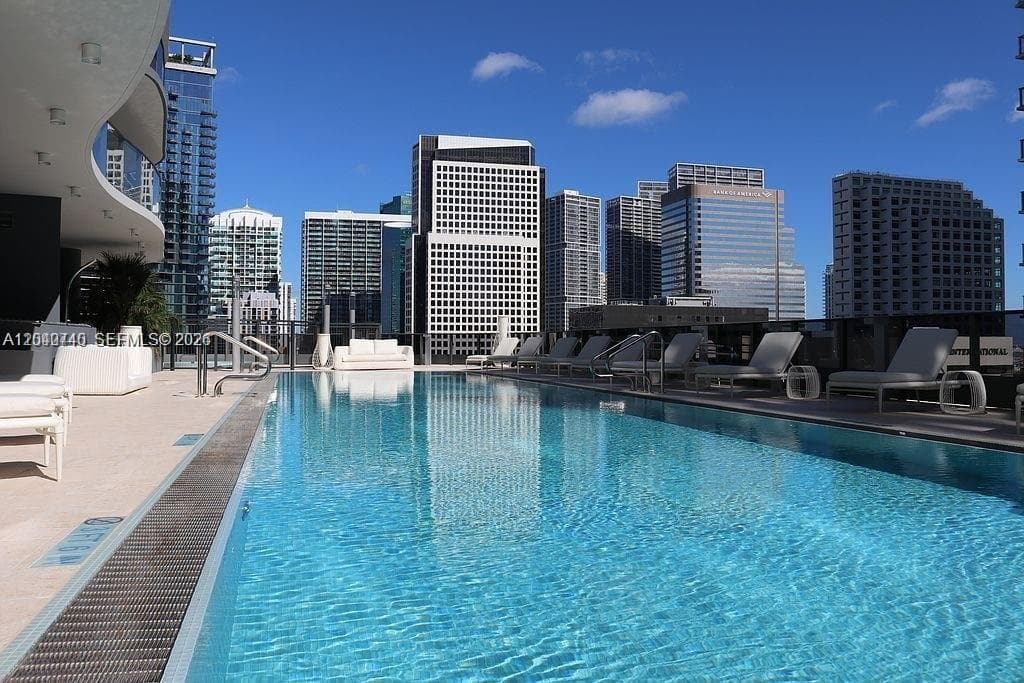 1000 Brickell Plz 4906 photo 15