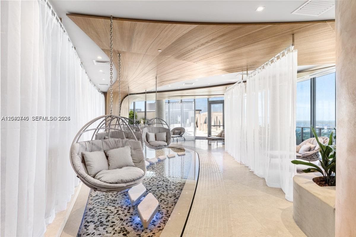 1000 Brickell Plz 4906 photo 19