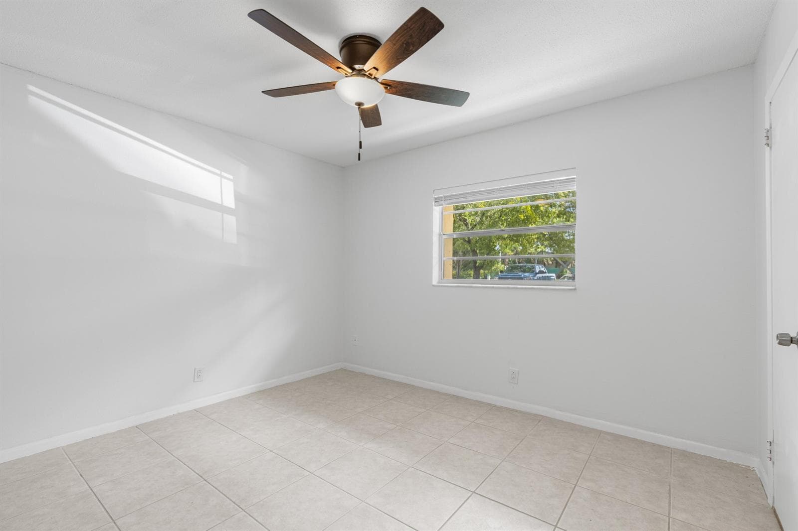 10693 N Military Trail 7 photo 7