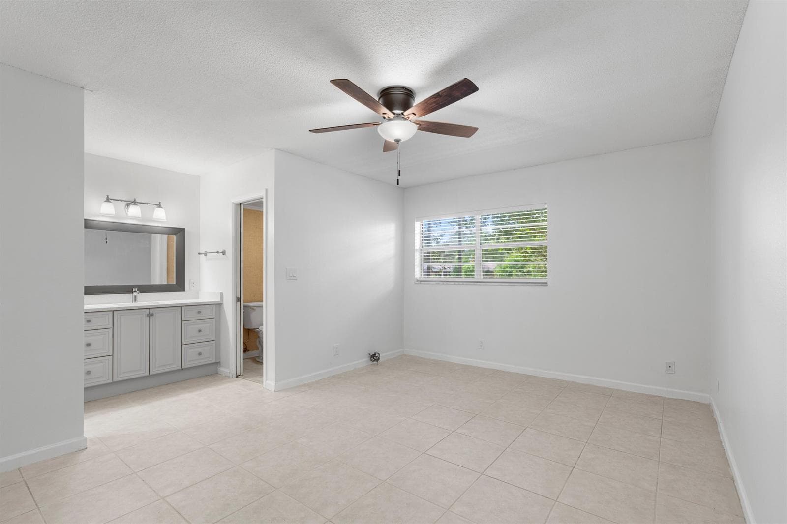 10693 N Military Trail 7 photo 8