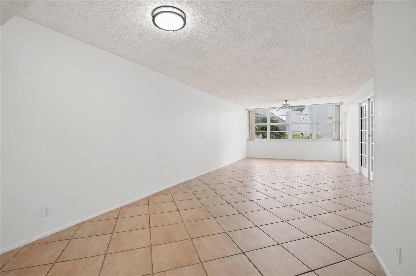 1170 N Federal Highway 309 photo 5