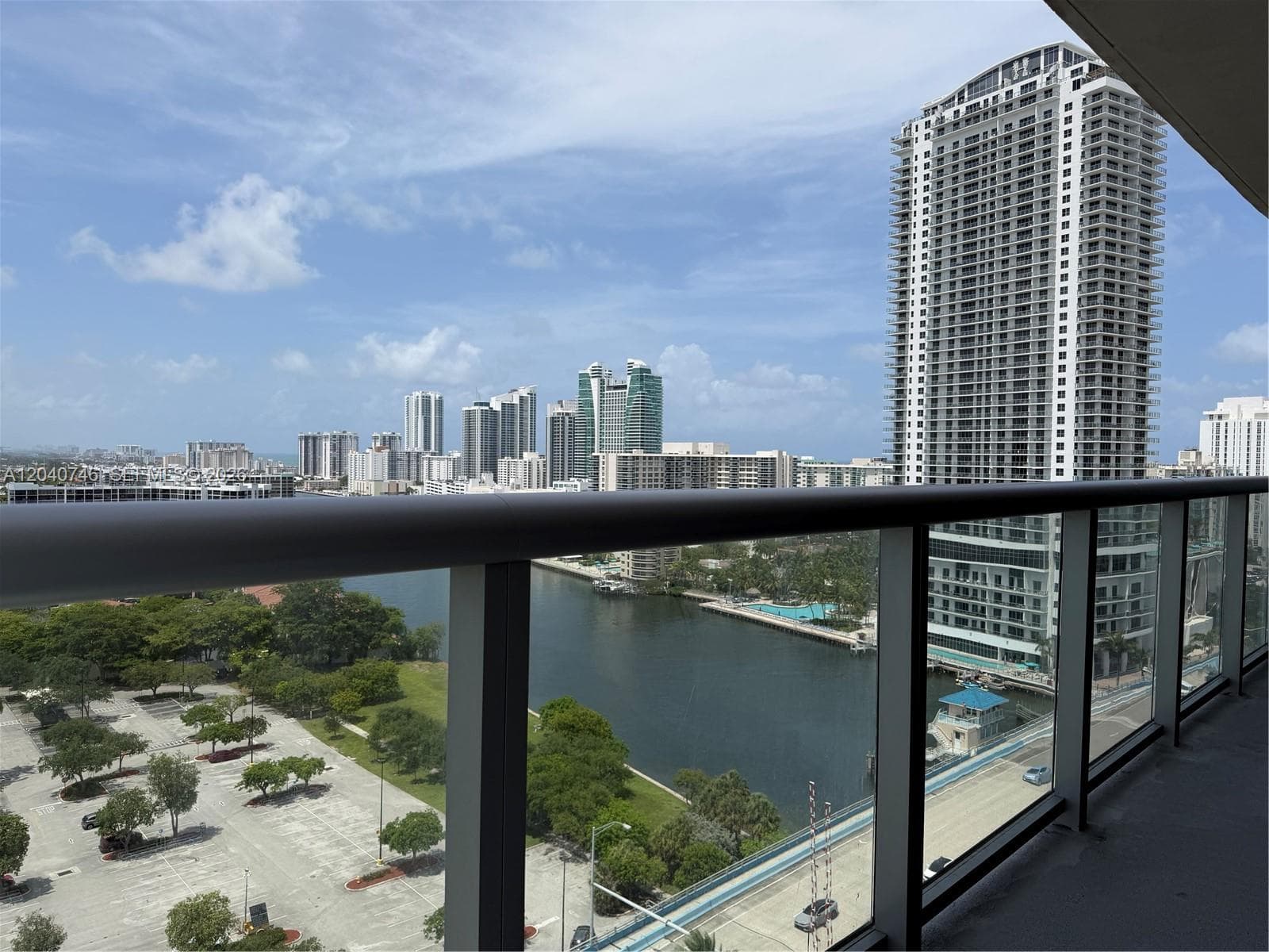 2602 E Hallandale Beach Blvd R1910 photo 22