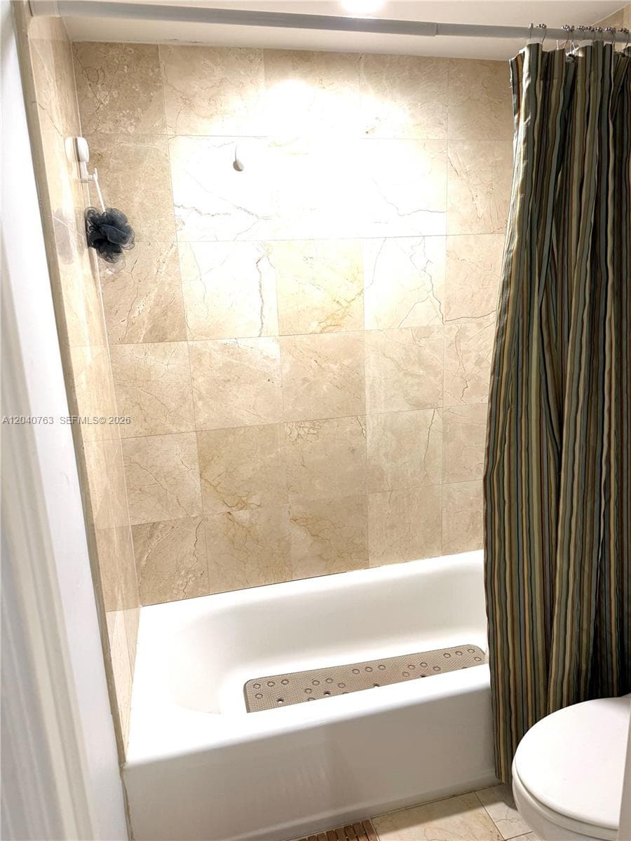 6917 Collins Ave 506 photo 13