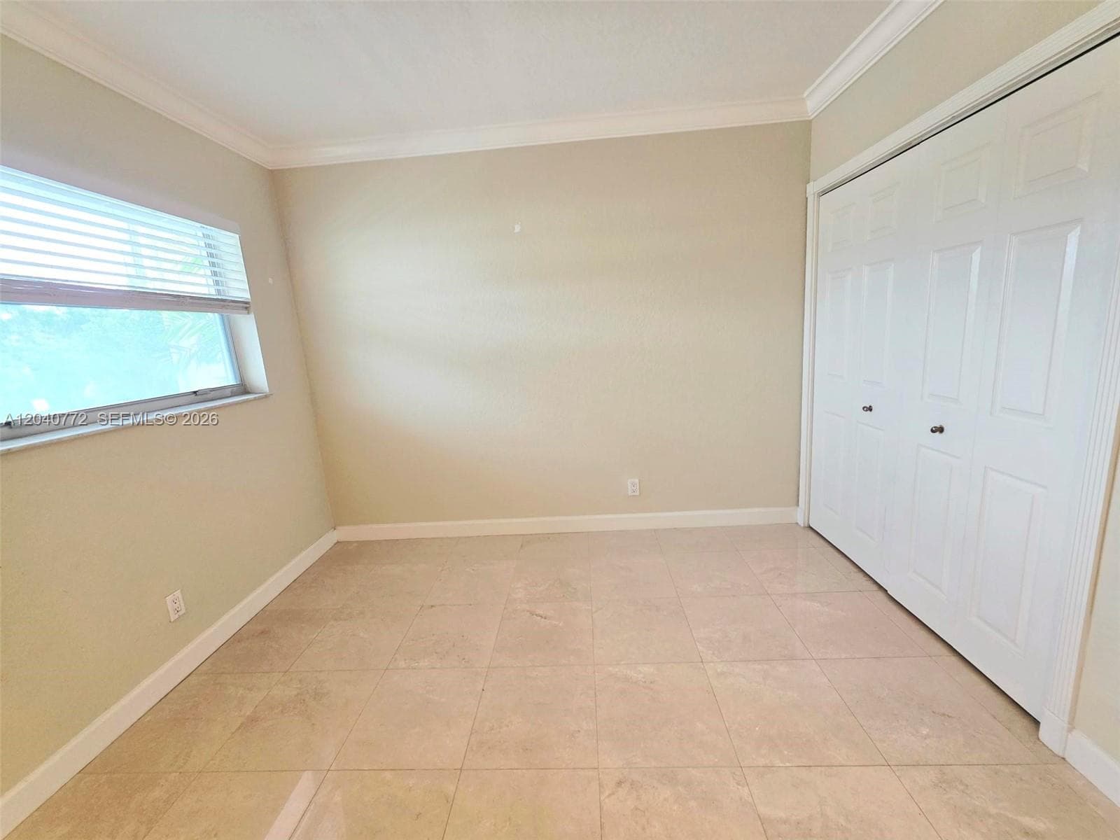 1400 NE 57th Ct 202 photo 15