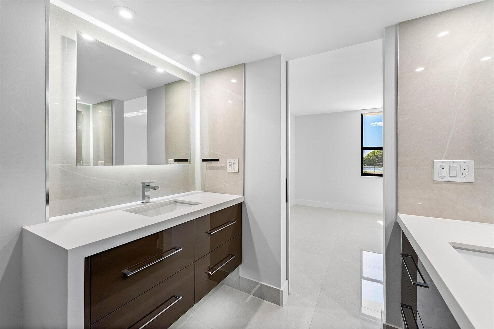 5480 N Ocean Drive B1c photo 17