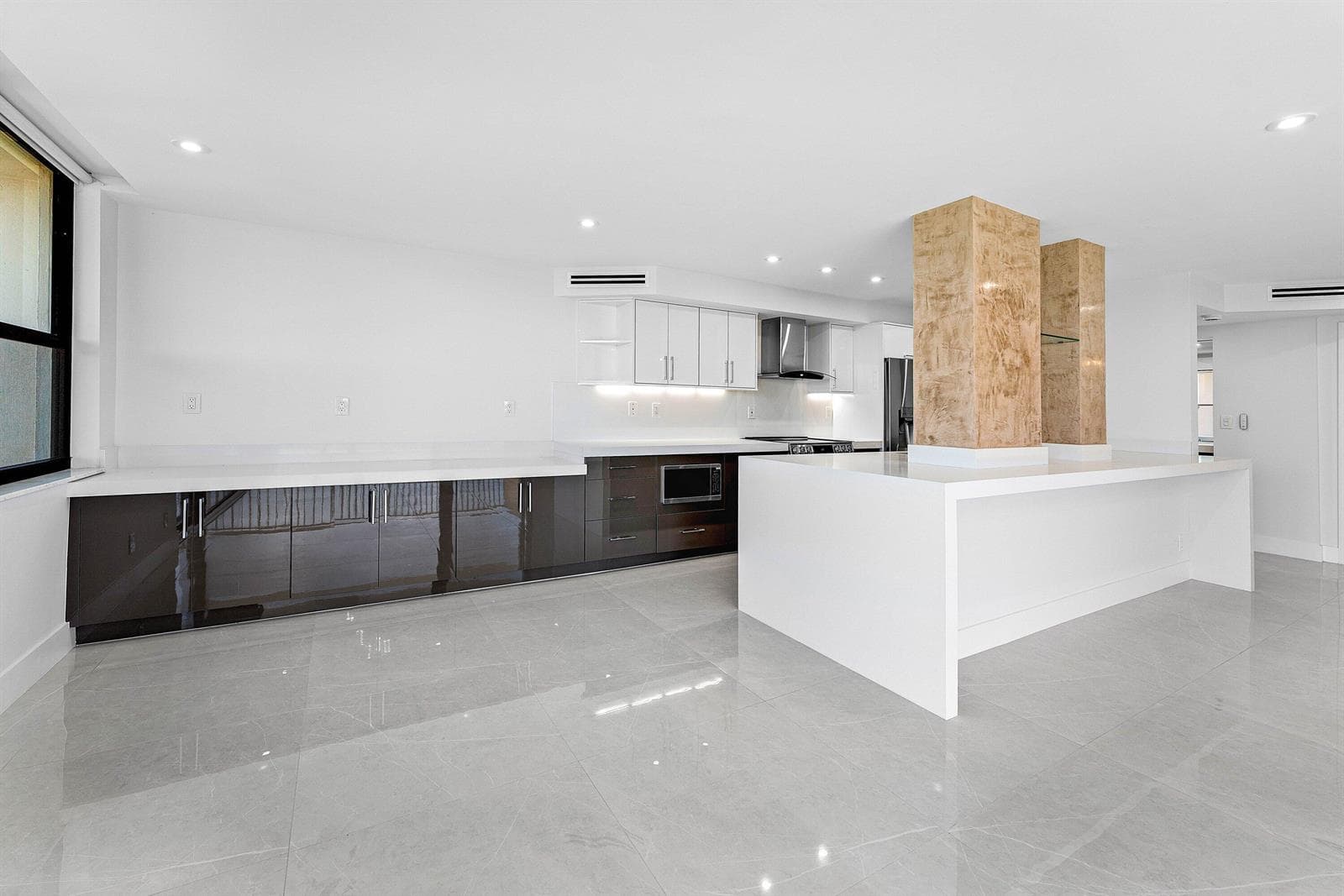 5480 N Ocean Drive B1c photo 5