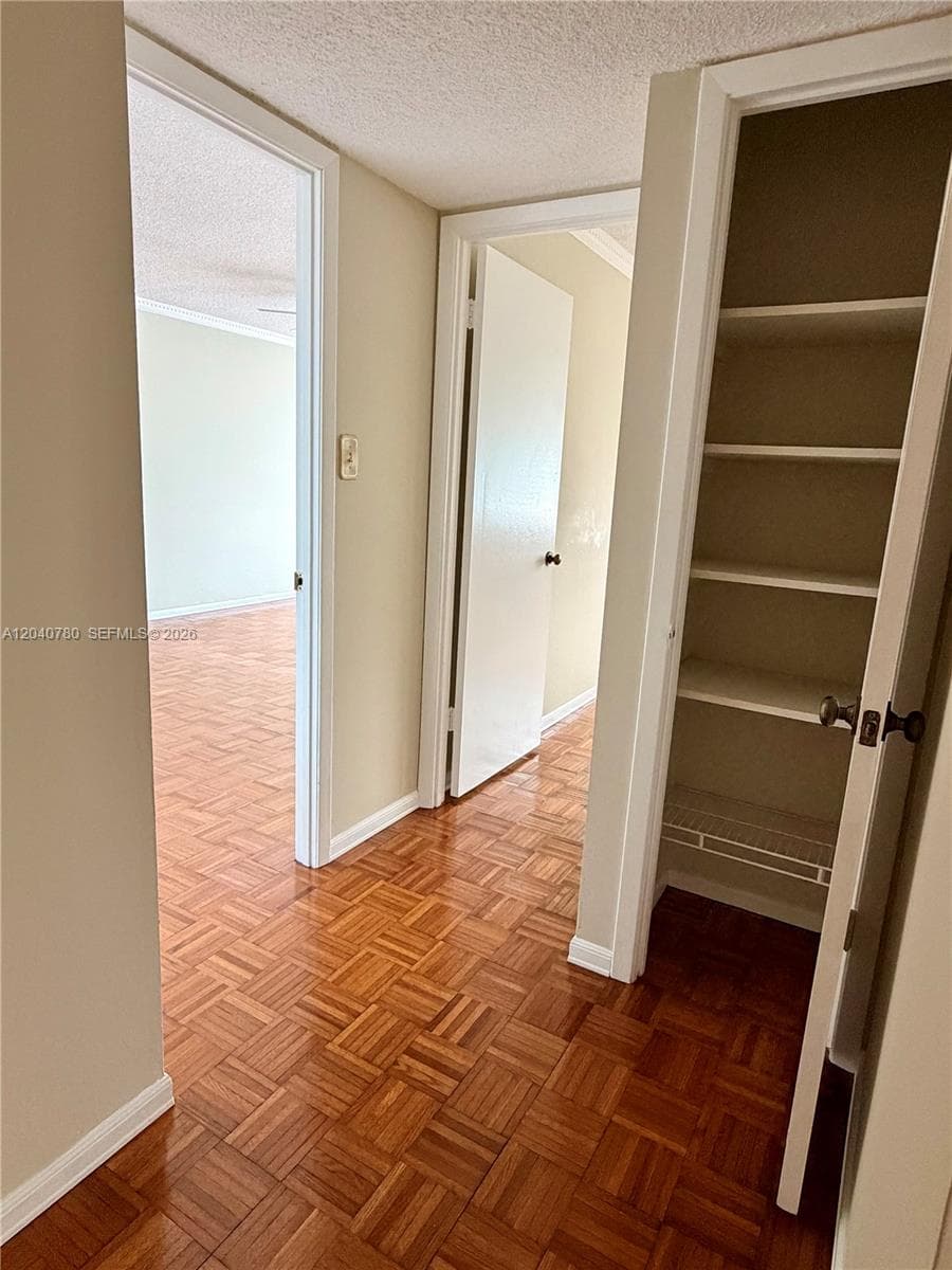 18051 Biscayne Blvd 1905 photo 22