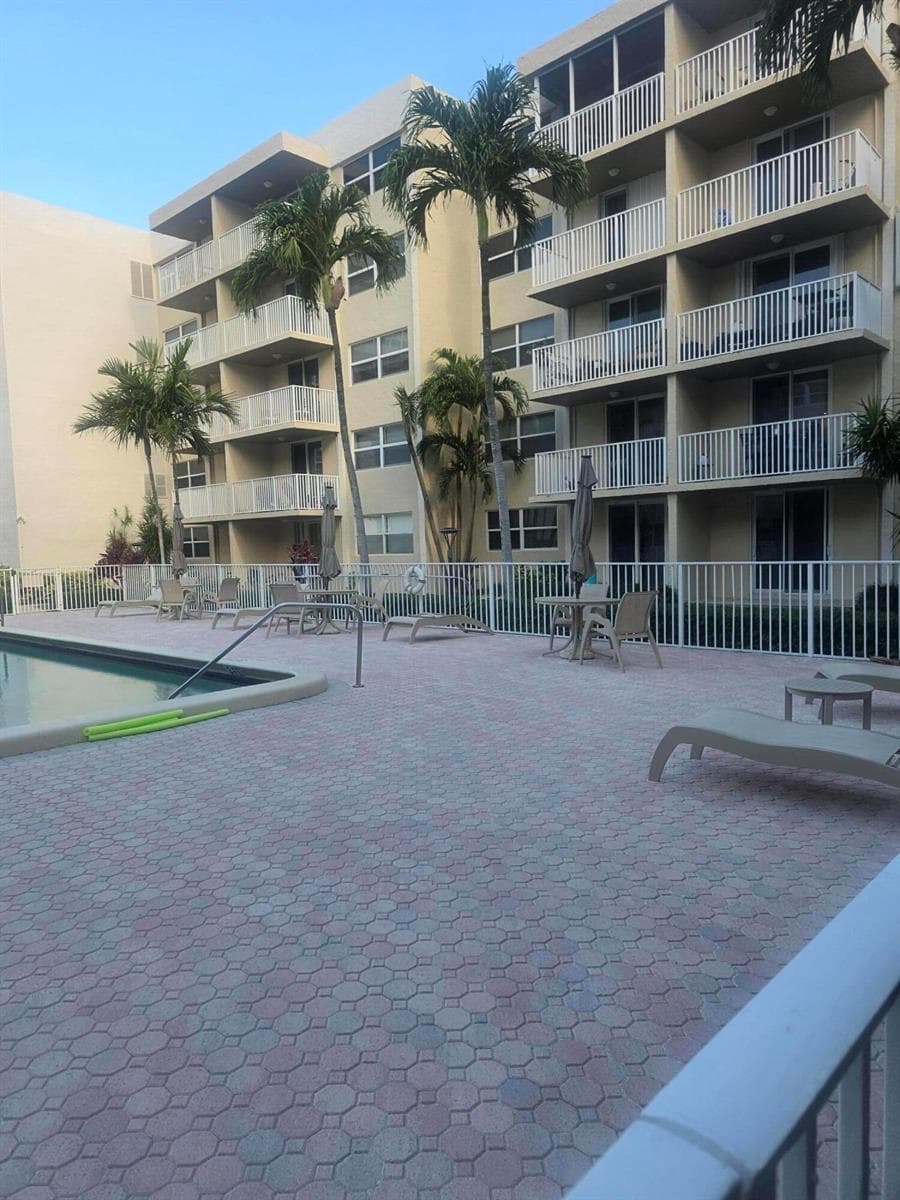 2929 S Ocean Boulevard 5060 photo 23
