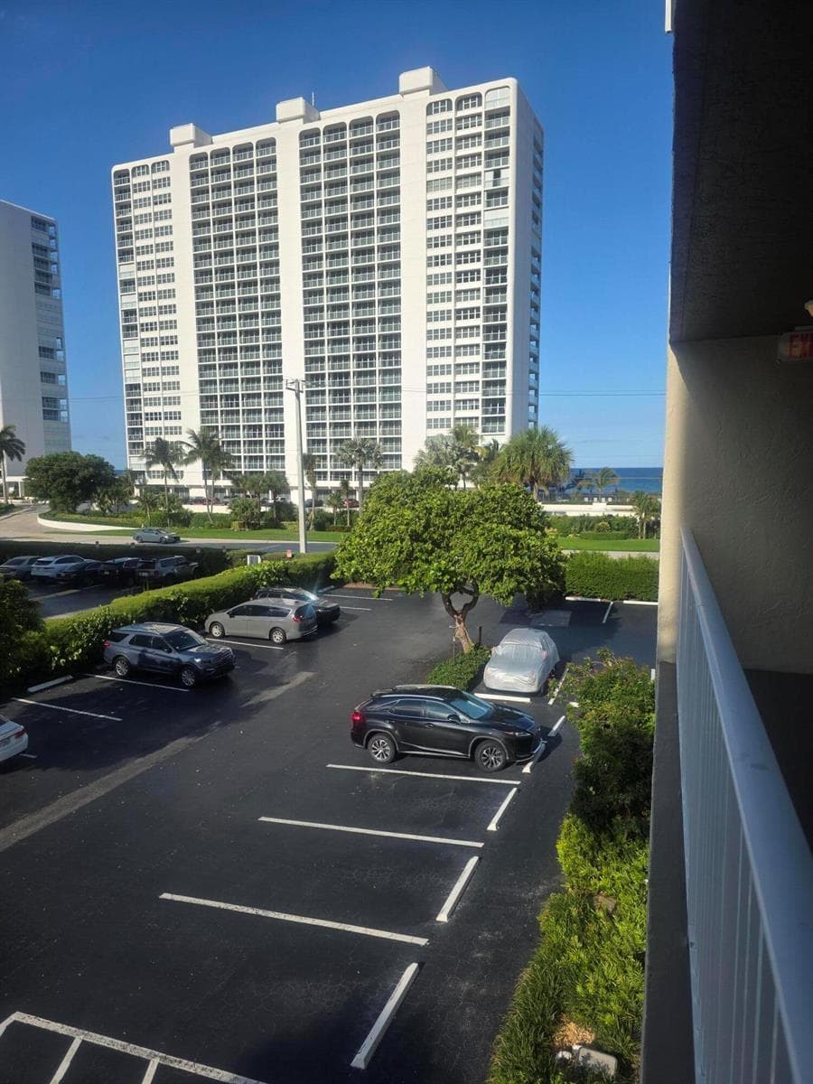 2929 S Ocean Boulevard 5060 photo 2