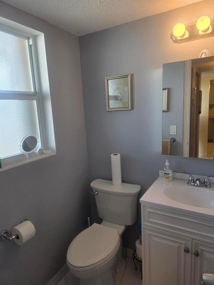 2929 S Ocean Boulevard 5060 photo 22