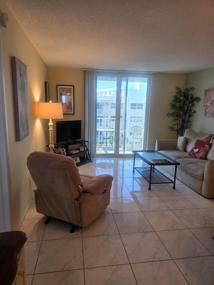 2929 S Ocean Boulevard 5060 photo 19