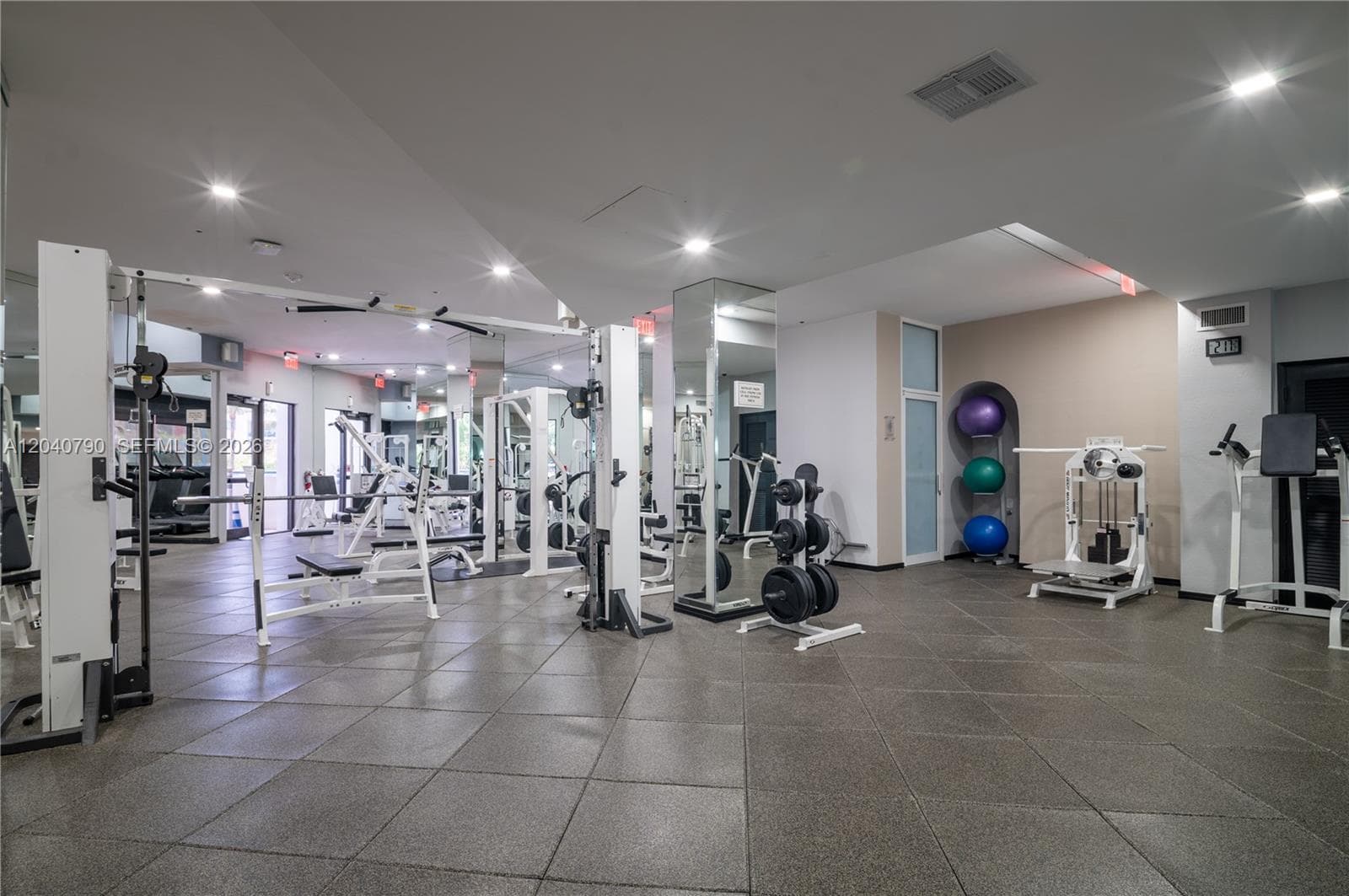 1581 Brickell Ave PH104 photo 22