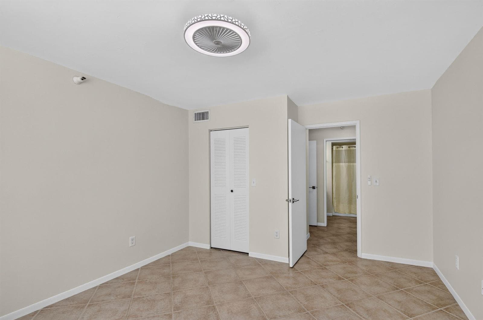 107 Yacht Club Way 208 photo 17