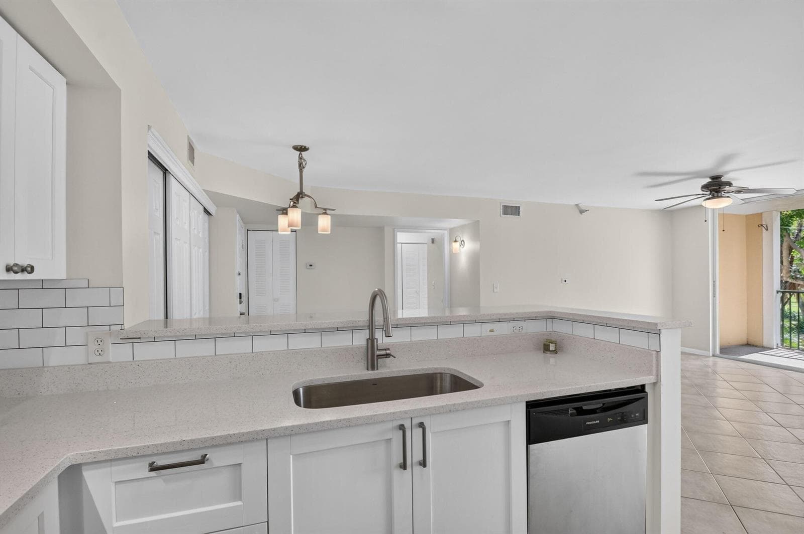 107 Yacht Club Way 208 photo 7
