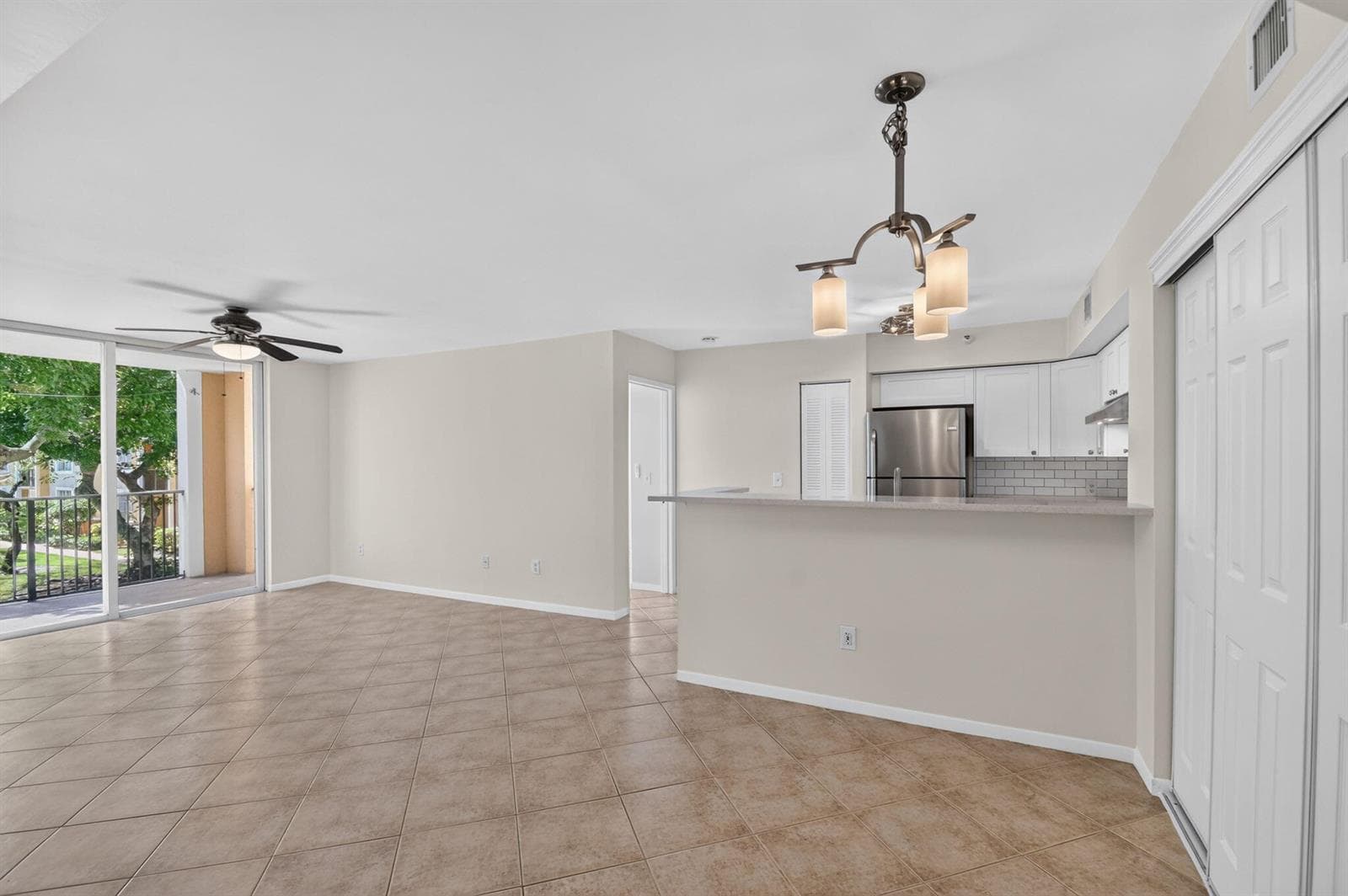 107 Yacht Club Way 208 photo 1