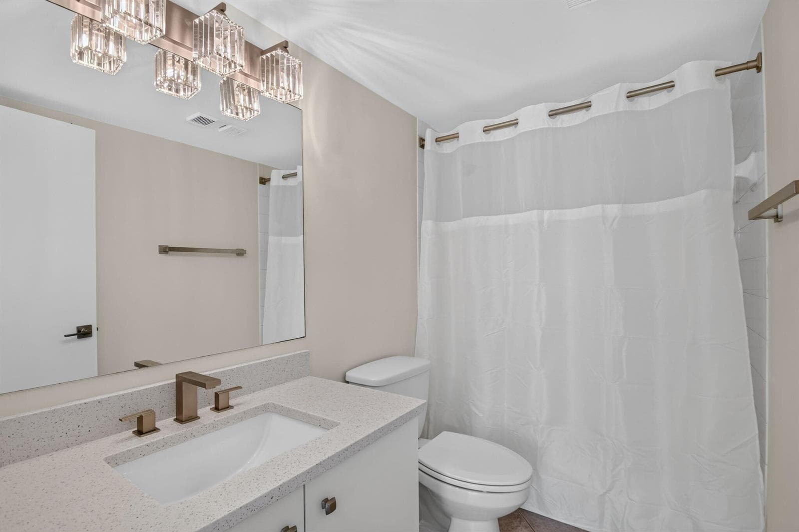107 Yacht Club Way 208 photo 15