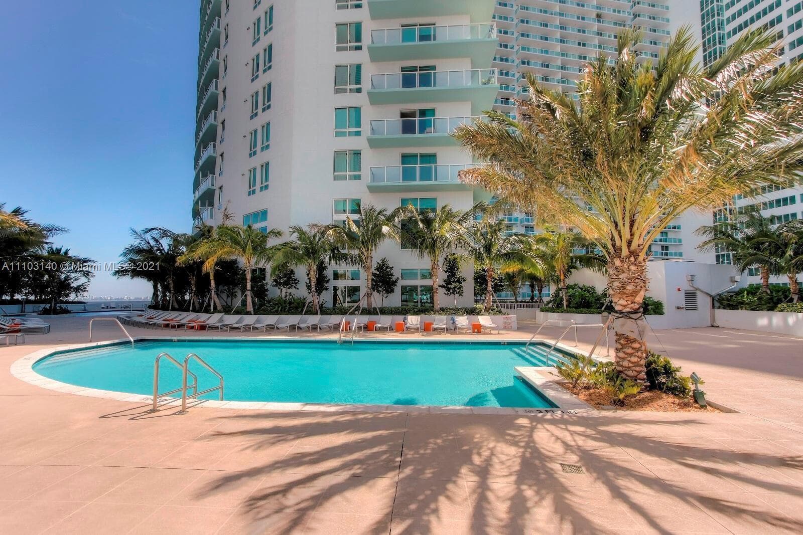 1900 N Bayshore Drive 912 photo 11
