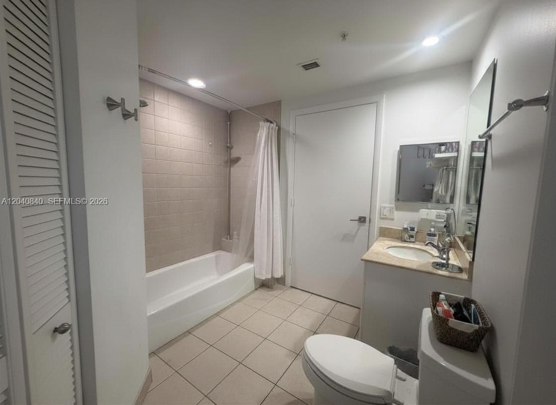 801 Brickell Key Blvd 1704 photo 7