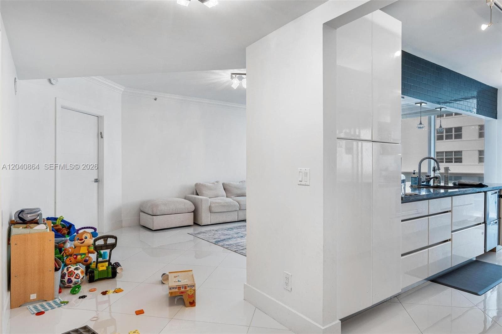 9559 Collins Ave S4-J photo 6