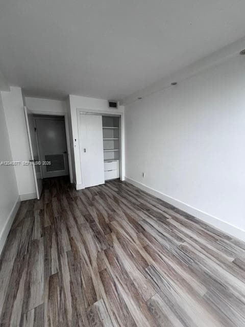 600 NE 36 1706 photo 5