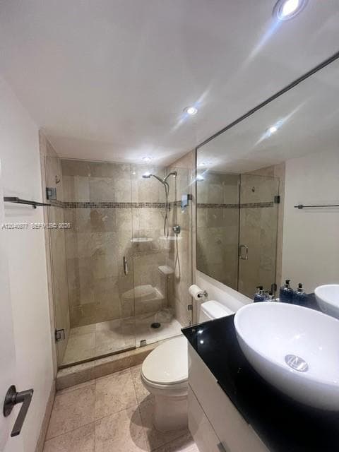 600 NE 36 1706 photo 10