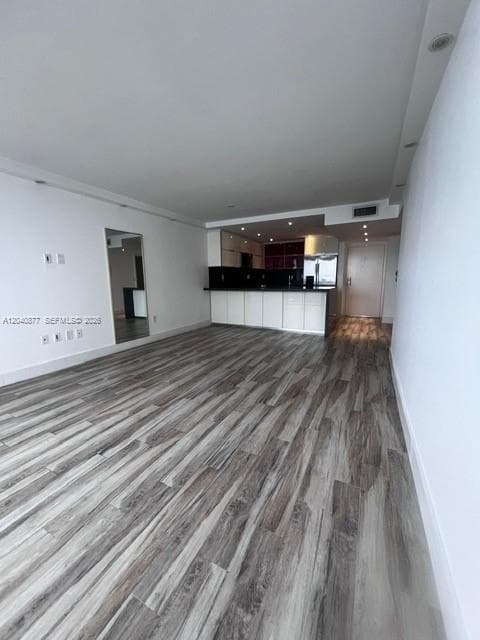 600 NE 36 1706 photo 8