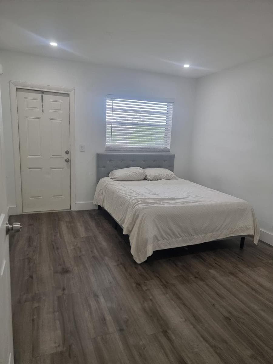 2100 Diana Drive 310 photo 10