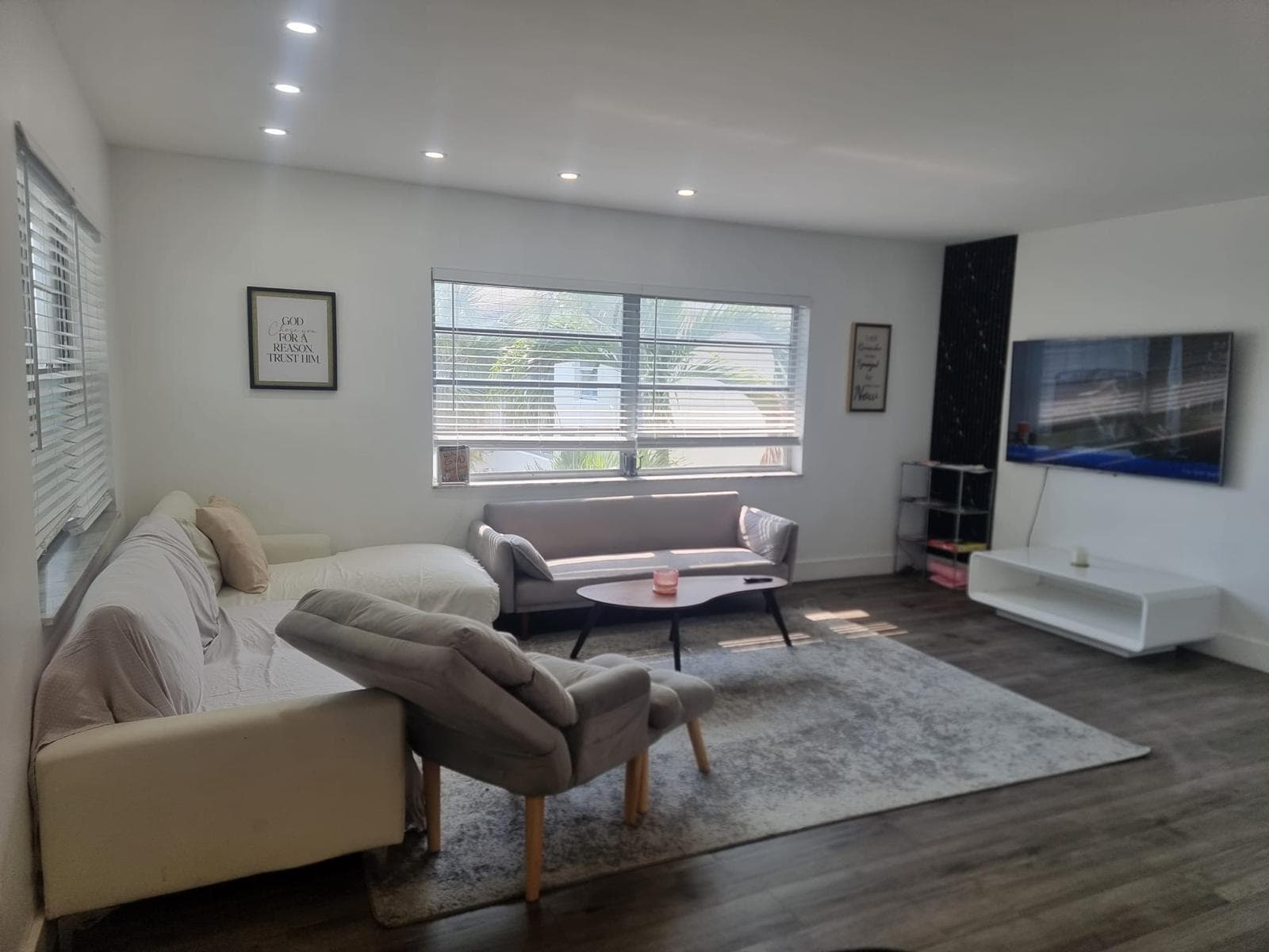 2100 Diana Drive 310 photo 14