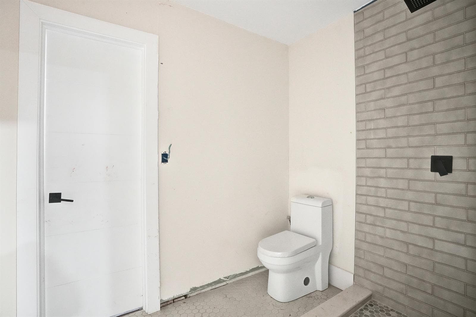 343 Layne Boulevard photo 12
